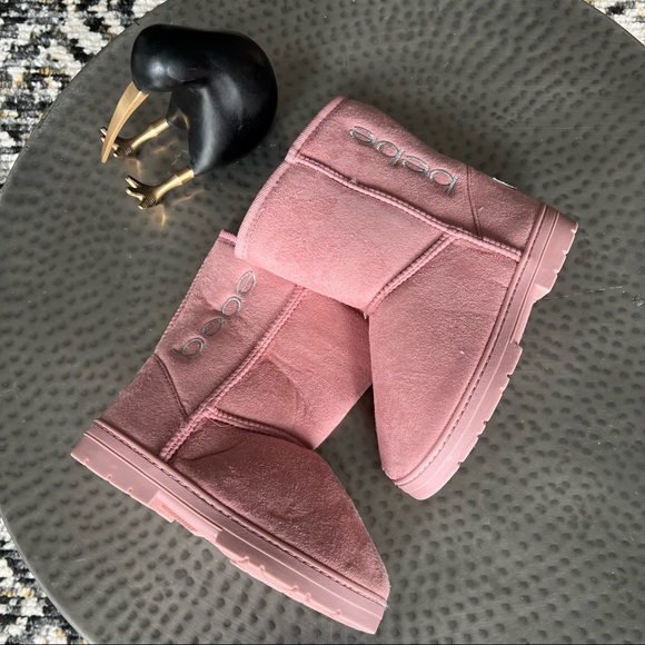 Bebe Microsuede Faux Fur Lined Winter Boot in Blush Size 3 - Picture 1 of 5